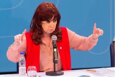 La distancia de los gobernadores del PJ siembra dudas y golpea sobre el liderazgo de Cristina Kirchner