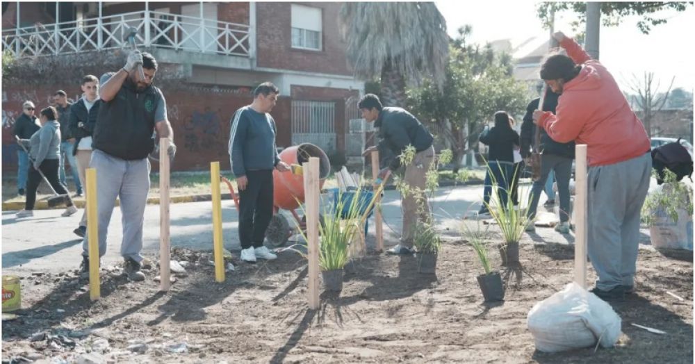 Erradican basurales y crean nuevos espacios verdes en Lomas