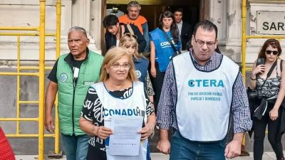 Los docentes universitarios perdieron ms del 50% de su salario en un ao, segn los gremios