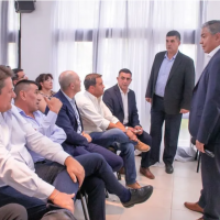 Neuqun: Rolando Figueroa se blind con un scrum de intendentes rumbo al ao electoral