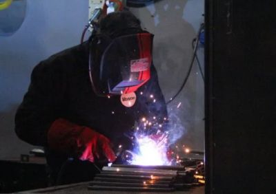 La industria pyme cay 3,7% en noviembre y acumula una retraccin del 13,6% en 11 meses