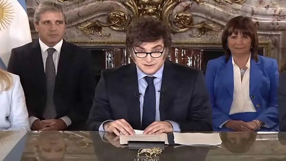 Balance del primer a�o de Milei: avances en la pol�tica interna y deudas en la pol�tica exterior