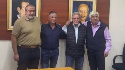 La CGT va por las listas del peronismo y desafa a CFK