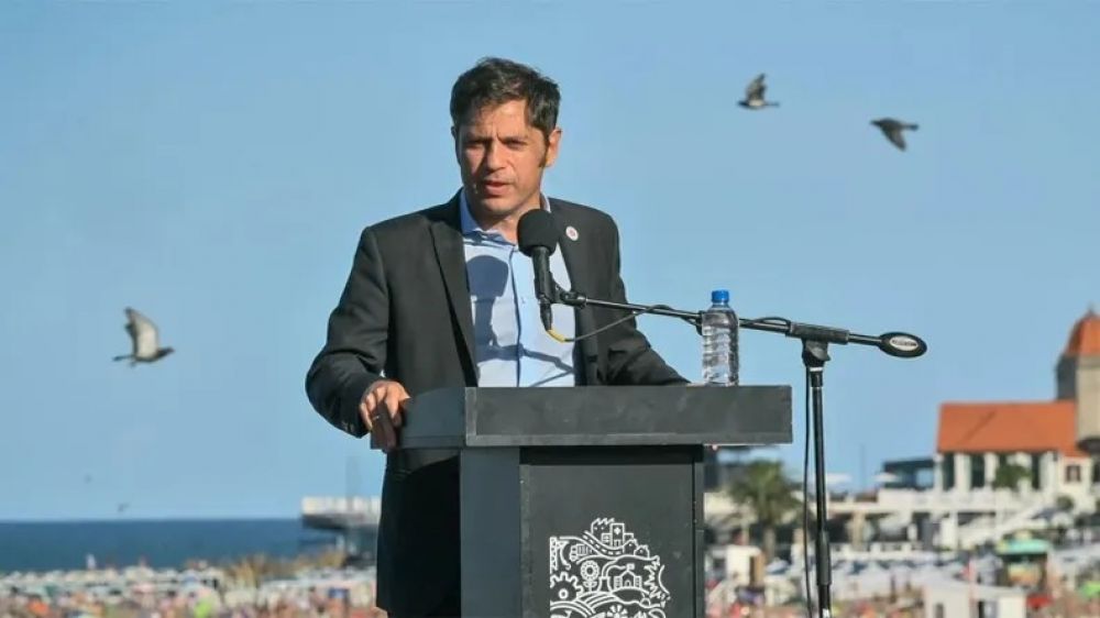 Mar picado para Axel Kicillof en 2025: a remar, mi amor