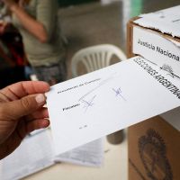 Encuestas: crece la polarizacin entre La Libertad Avanza y el peronismo