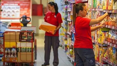 El Indec inform que se redujo el personal asalariado en supermercados por la cada de las ventas