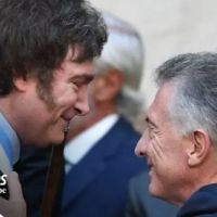 Los Milei van por Macri: esta vez a fondo