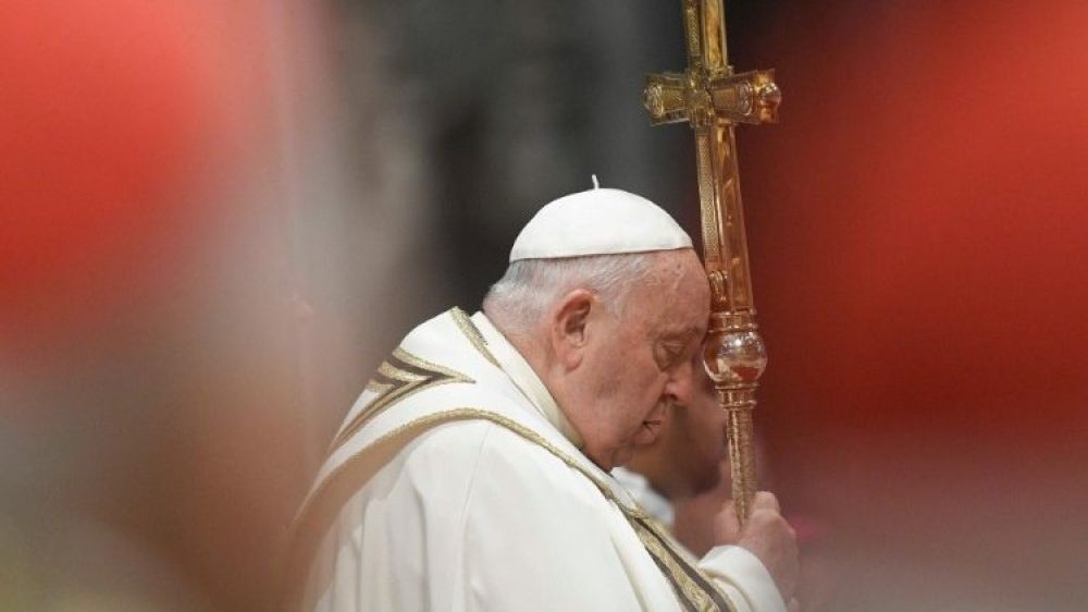 El Papa: Dios nos invita a abrir los cerrojos del rechazo, el camino hacia la felicidad es el amor