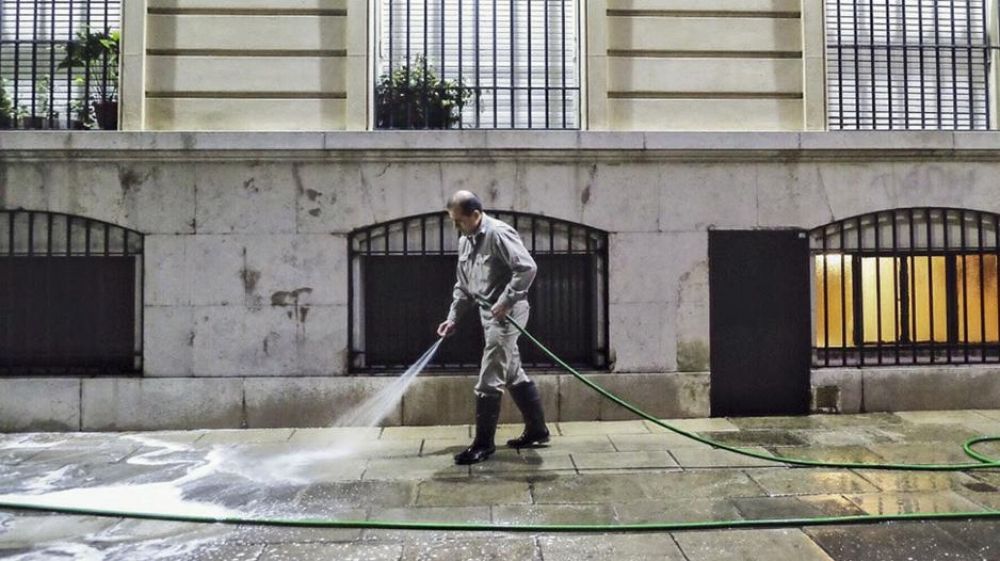 Encargados de edificio: acuerdo salarial alineado al gobierno y bajo impacto en expensas