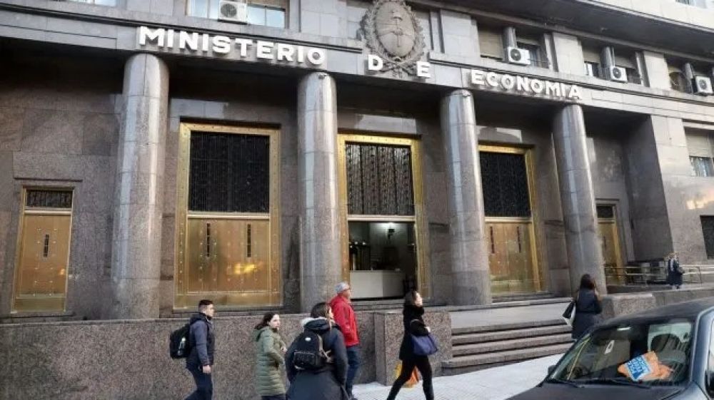 Sin Impuesto PAIS, estiman que la recaudacin caer hasta 1,4% real en 2025