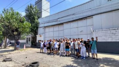 Dictaron la conciliaci�n obligatoria al frigor�fico Euro que despidi� a 75 trabajadores por Whatsapp