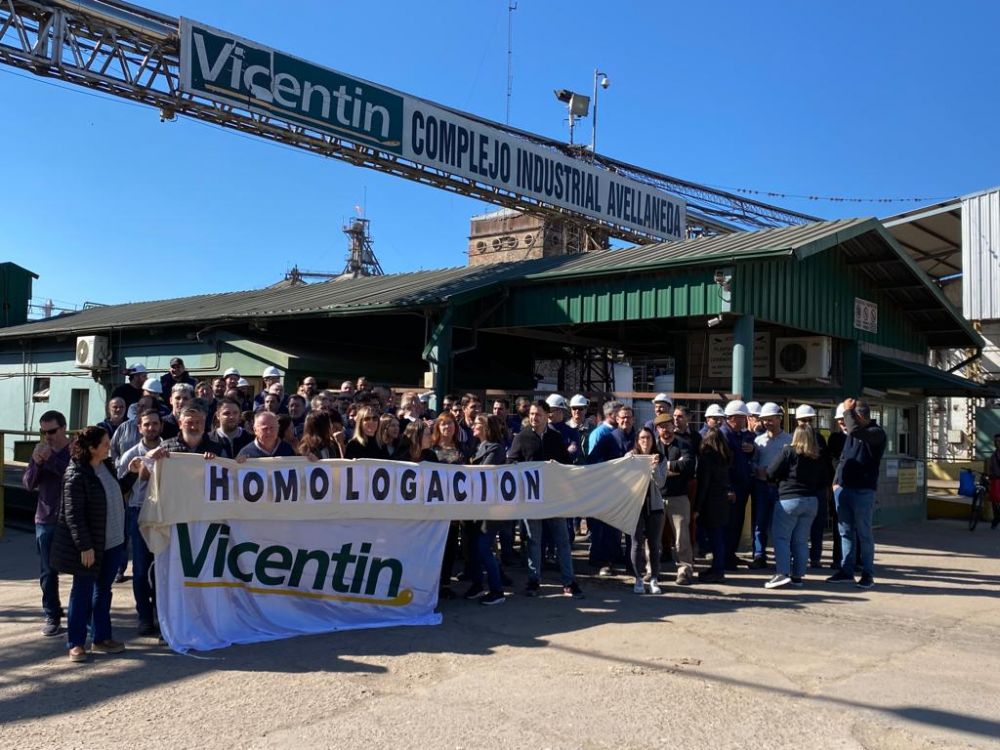 Vicentin comprometida para exportar: no logr pagar un bono a sus empleados y el sindicato par su planta