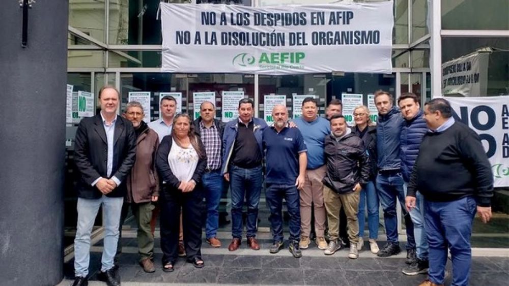 La justicia laboral prohibe despidos y cambios de condiciones laborales en la ex AFIP