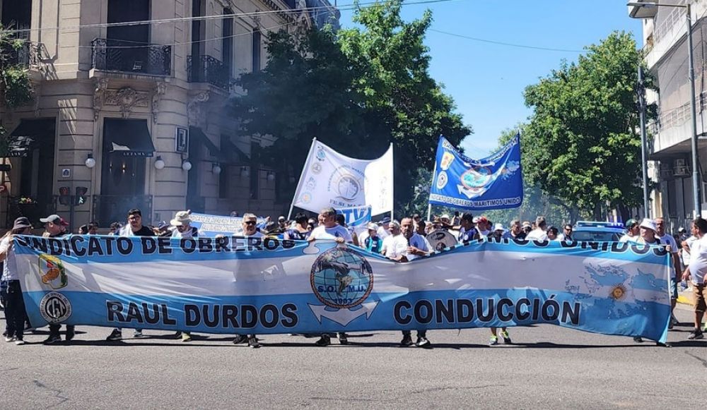 El SOMU rechaz la Ley de Cabotaje con una marcha al Congreso de la Nacin