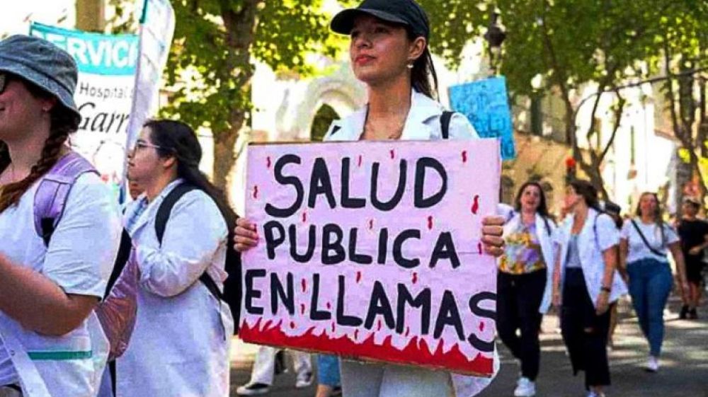 Despidos masivos en el Ministerio de Salud: 