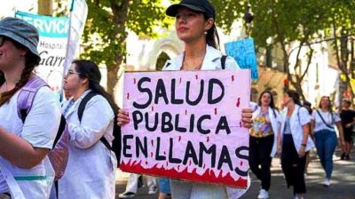 Despidos masivos en el Ministerio de Salud: 