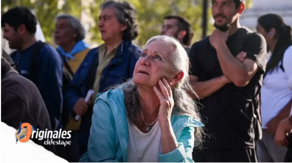 El inslito clima de fiesta que instal el gobierno en medio de la miseria generalizada y el aparato para estatal de propaganda que se consolida