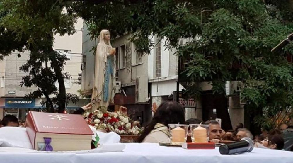 Buenos Aires: templos jubilares por las patronales de la Virgen de Lourdes