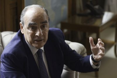 La ins�lita justificaci�n de Francos ante la amenaza de Milei de 