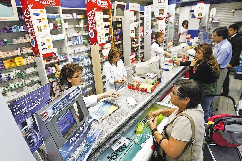 Drama social: la compra de medicamentos a travs de PAMI cay un 22%