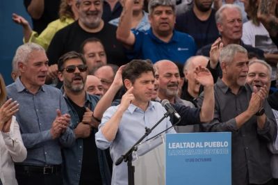 Kicillof se reune con intendentes en Villa Gesell para definir la estrategia electoral en Provincia