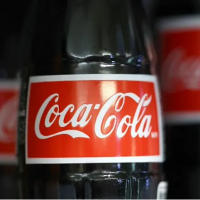 Coca-Cola se ve obligada a retirar varios de sus productos en Europa por exceso de clorato