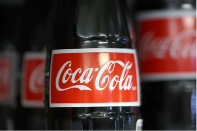 Coca-Cola se ve obligada a retirar varios de sus productos en Europa por exceso de clorato