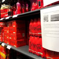 Cmo identificar las latas y botellas de Coca Cola que se ordenaron retirar en Europa por contenido elevado de clorato