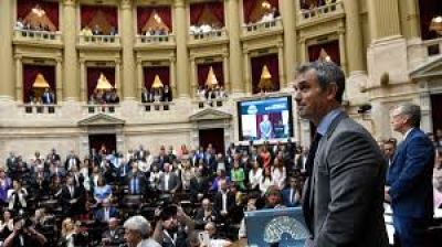 La fragmentaci�n de dialoguistas complican a Menem y las sesiones extraordinarias