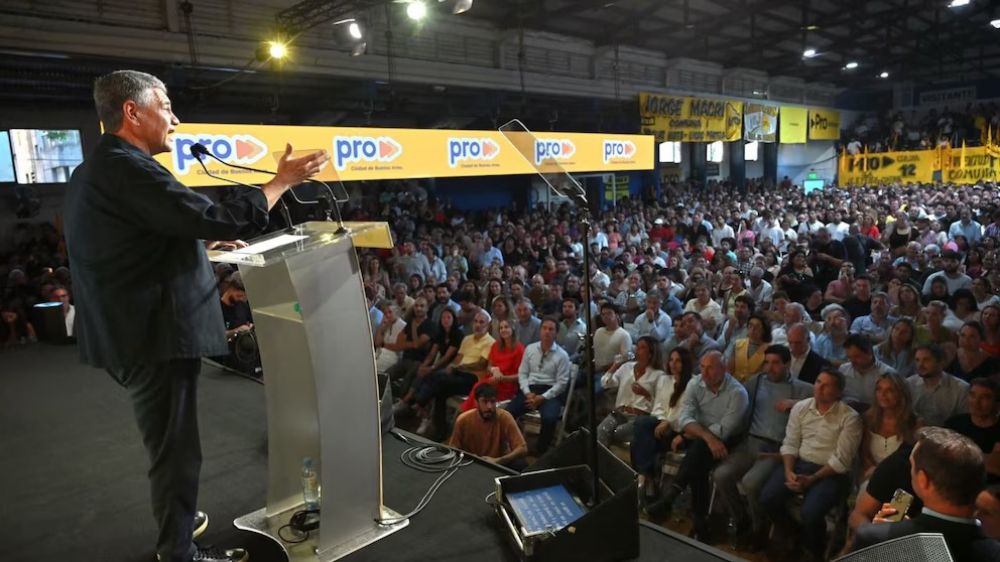 La batalla portea y el juego en el Congreso muestran dos caras de la tensa relacin de Milei con Macri