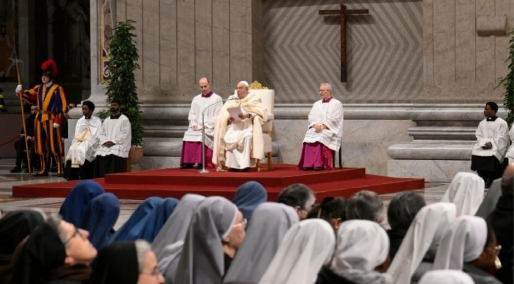 Cmo los votos religiosos dan luz a hombres y mujeres de nuestro tiempo? Papa Francisco contesta