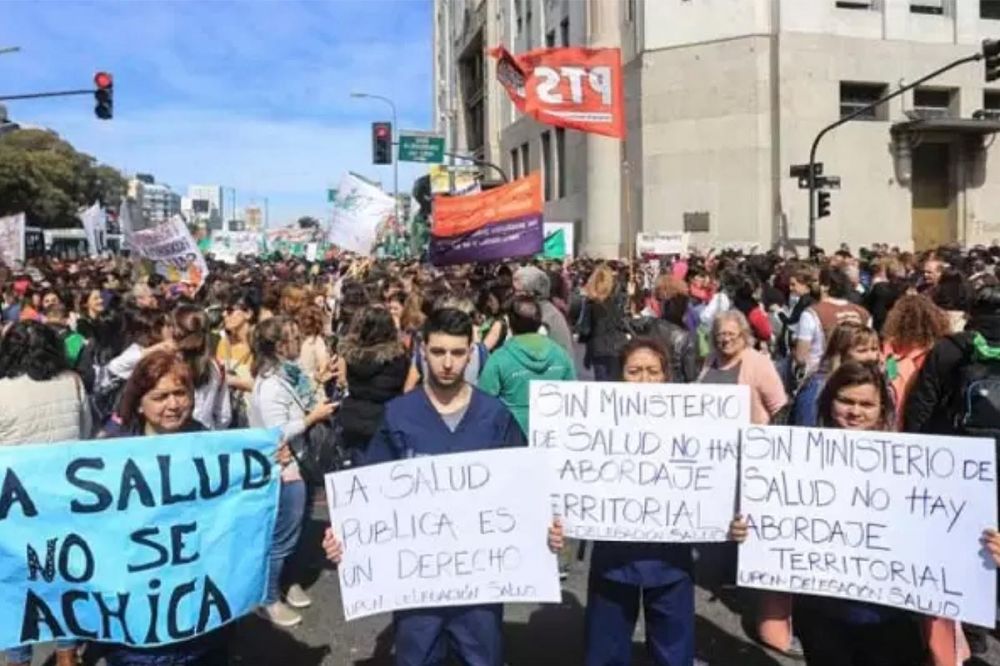 Despus de la universitaria y la antifascista, desde el Garrahan proponen una Gran Marcha Federal de Salud