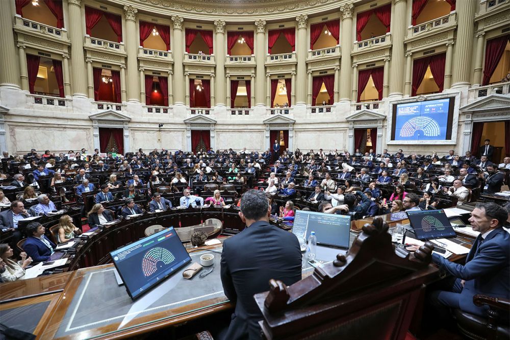 Se agudizan las tensiones en el peronismo luego del voto dividido por las PASO