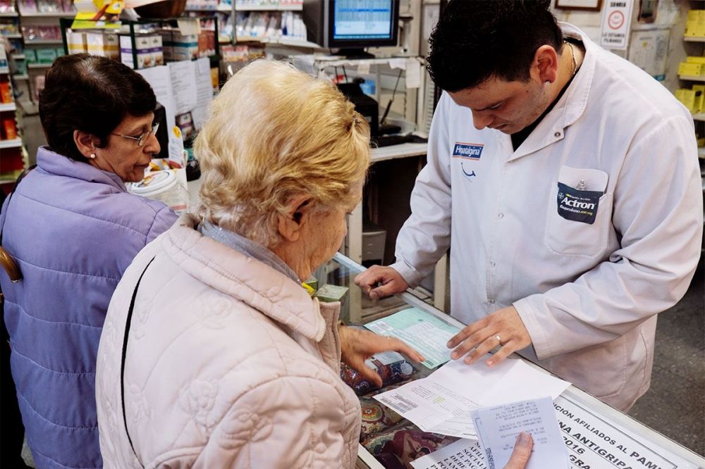 La jubilacin mnima perdi un 42,7% de poder de compra en medicamentos de la canasta PAMI