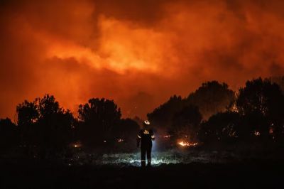 Desde el Gobierno vincularon los incendios en la Patagonia a los desalojos de �falsas organizaciones mapuches�