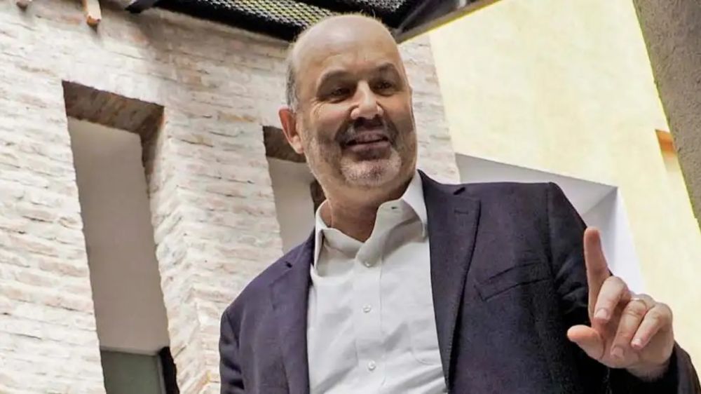 �Burocracia cero�, Sturzenegger avanza con las desregulaciones