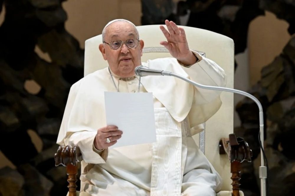 El Papa Francisco seguir hospitalizado al menos hasta el mircoles