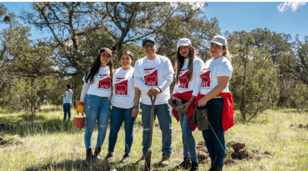 FEMSA y Coca-Cola FEMSA destacaron en el Anuario de Sostenibilidad 2025 de S&P Global