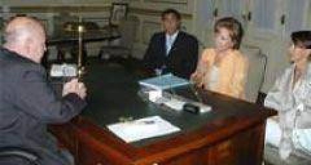 Carlos Rub�n desalent� incrementos salariales por lo que queda de 2009