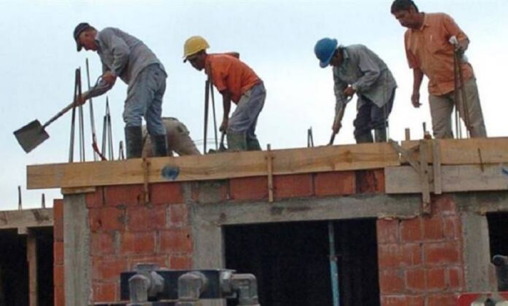 Mientras crece el escndalo cripto, el Gobierno busca avanzar con su reforma laboral regresiva