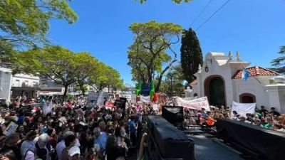 La motosierra de Javier Milei, el trasfondo de �idiotas�, �d�biles mentales� e �imb�ciles�