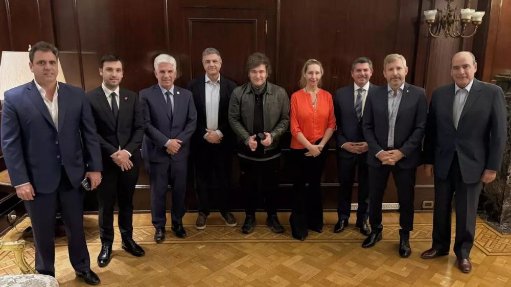 Escndalo $LIBRA: los gobernadores no quieren soltarles la mano a los hermanos Milei