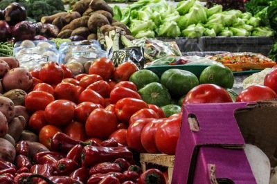 Cae el consumo, suben los precios