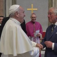 El papa Francisco recibir en audiencia al rey Carlos III de Inglaterra y a Camilla el 8 de abril prximo