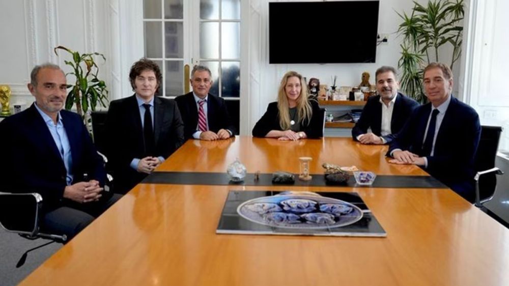 La foto de Ritondo y Santilli en Casa Rosada dinamit el acercamiento de la UCR con el PRO en PBA