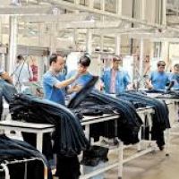 Industria en jaque: la apertura desregulada destruira 50.000 empleos y tendra escaso impacto en la inflacin