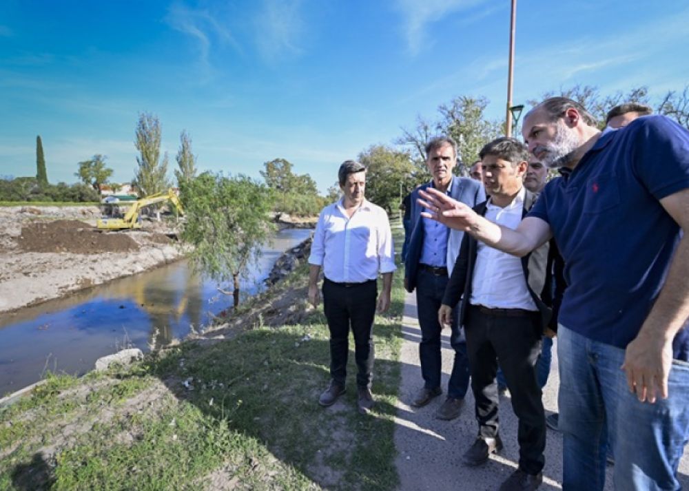 Kicillof y Susbielles recorrieron las obras del Plan de Reconstruccin Integral de Baha Blanca