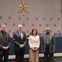 Vaticano: Riesgos y oportunidades de la IA para la proteccin de la infancia