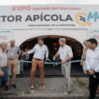 Frigerio seal el potencial de la apicultura para el crecimiento productivo de Entre Ros