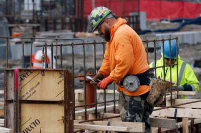 Persiste la alta informalidad, que en el conurbano afecta al 40% de los asalariados, y el problema impacta en el sistema jubilatorio
